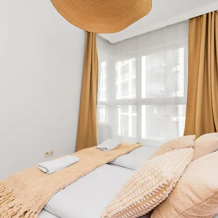 Letnicka Offline By Grand *